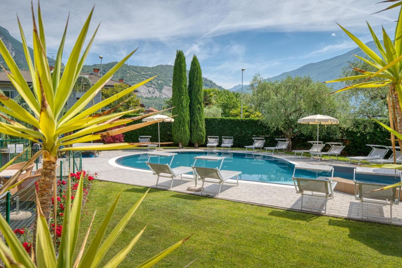 Residence Al Frantoio Арко Экстерьер фото